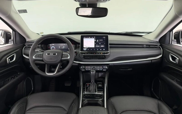 imagem-https://www.socarrao.com.br/sc-vehicle-images-prod/2205143/1788181753052-8200526_3_B_77d91cee95.jpeg