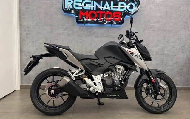imagem-https://www.socarrao.com.br/sc-vehicle-images-prod/2205238/1788373613961-8201333_5_B_f7a1792c11.jpeg