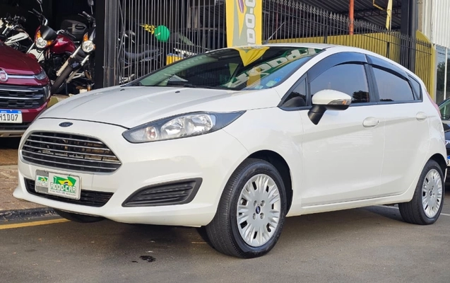 imagem-https://www.socarrao.com.br/sc-vehicle-images-prod/2205703/1781816085031-JKQI8omxtgao02I6JbYw8vB6b0JGAUg6.jpg