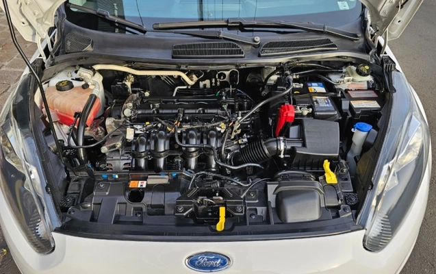 imagem-https://www.socarrao.com.br/sc-vehicle-images-prod/2205703/1781816085042-a33baRIQqehYmjSyF33FjHO3Ofw9TGaI.jpg
