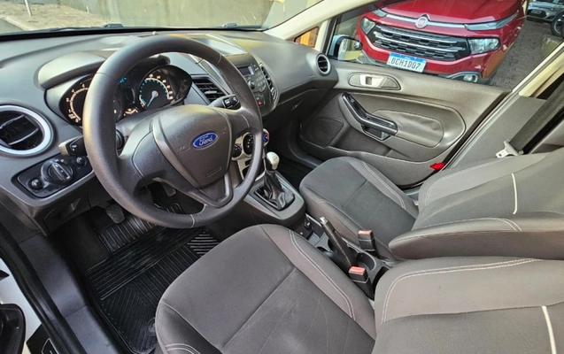 imagem-https://www.socarrao.com.br/sc-vehicle-images-prod/2205703/1781816085048-3wi7kECMViDkmjpnJAi1mMrcoRCRPtCS.jpg