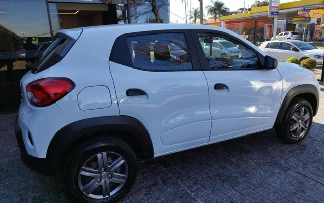 imagem-https://www.socarrao.com.br/sc-vehicle-images-prod/2205883/1789050104466-8174994_3_B_313a66952d.jpeg