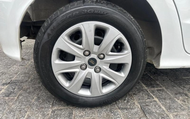 imagem-https://www.socarrao.com.br/sc-vehicle-images-prod/2206106/1789226389338-8186257_11_B_88f24c92d4.jpeg