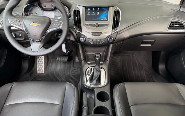 imagem-https://www.socarrao.com.br/sc-vehicle-images-prod/2206317/1782509465791-3b2bef20700b4bd988b7febb32d2da34_1782509391441.jpg