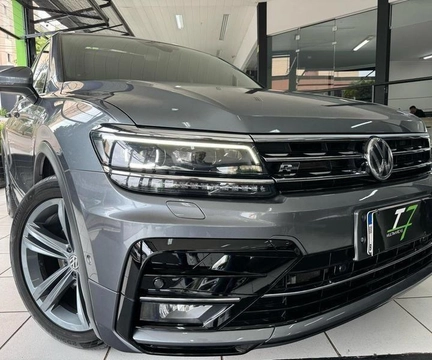 Volkswagen Tiguan 2019 Cinza — foto 1 de 3