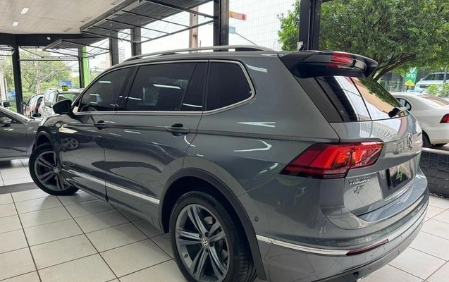 imagem-https://www.socarrao.com.br/sc-vehicle-images-prod/2206358/1788623988498-7615917_3_B_c1bfb1708f.jpeg