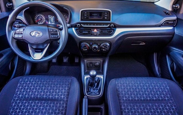 imagem-https://www.socarrao.com.br/sc-vehicle-images-prod/2211/1784668007541-7303605_8_B_9f93882150.jpeg