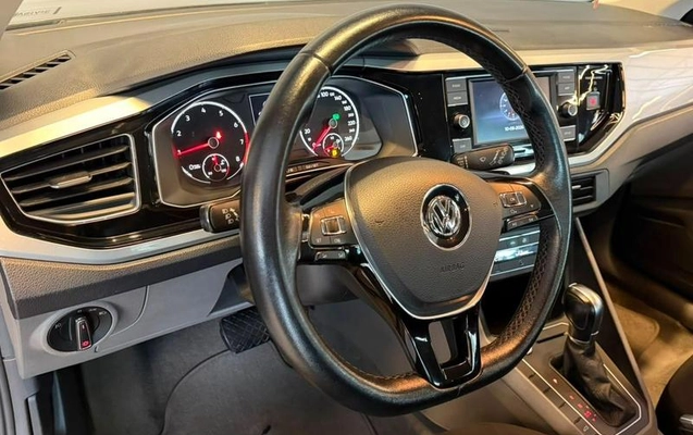 imagem-https://www.socarrao.com.br/sc-vehicle-images-prod/2212/1787167592163-7302415_6_B_94fea09f07.jpeg