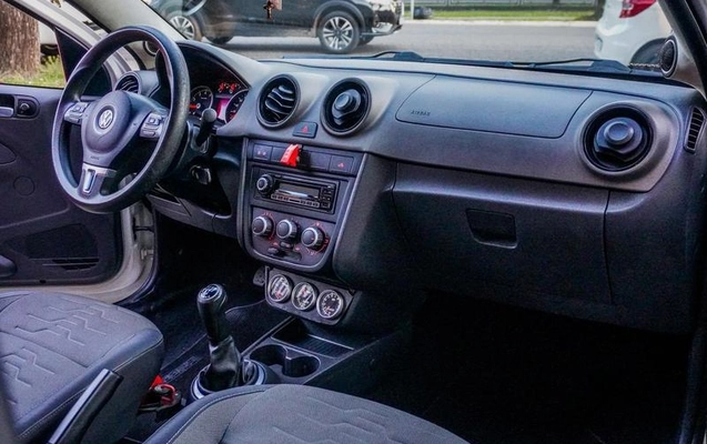 imagem-https://www.socarrao.com.br/sc-vehicle-images-prod/2214/1773344773201-7354702_15_B_f3bc70d7f2.jpeg
