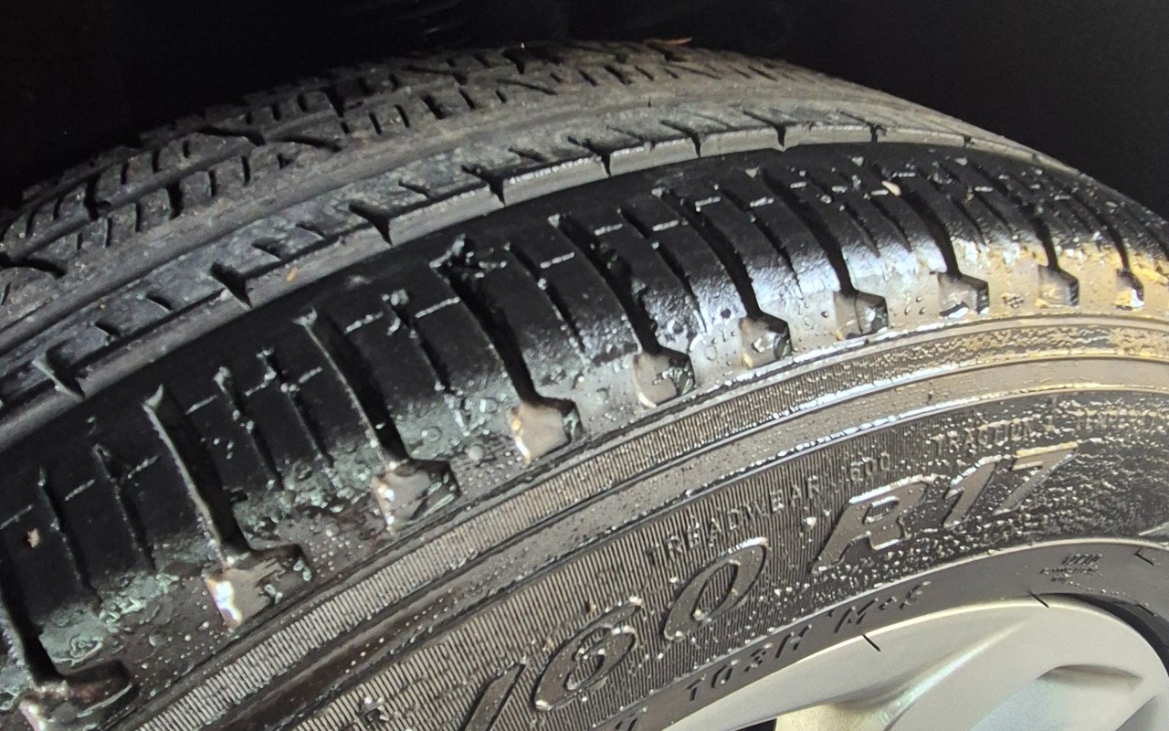 imagem-https://www.socarrao.com.br/sc-vehicle-images-prod/2221099/1781864554034-MjAyNjA2MThfMTUxMTE2LmpwZw.jpg