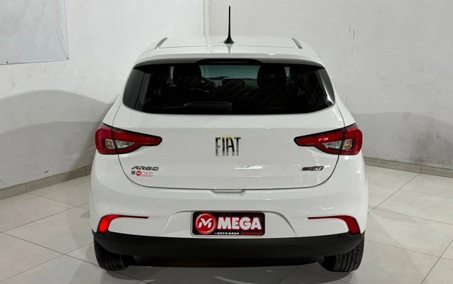imagem-https://www.socarrao.com.br/sc-vehicle-images-prod/2221708/1788204560322-d529d56ee71848d1afd5cead24c90920_1781868606868.jpg