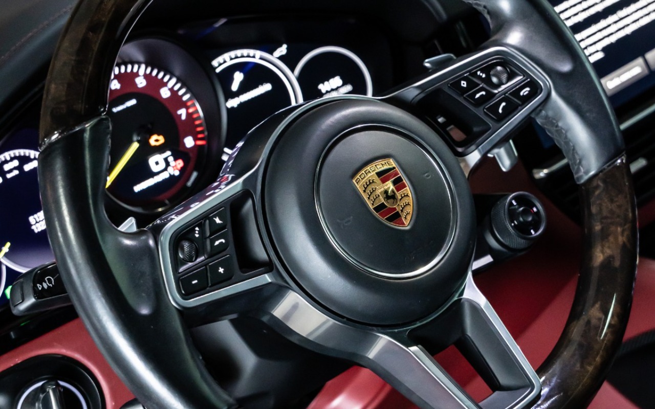 imagem-https://www.socarrao.com.br/sc-vehicle-images-prod/2222266/1781871667419-V2hhdHNBcHAgSW1hZ2UgMjAyNi0wNi0xOCBhdCAxMy4xNy4xNSAoMikuanBlZw.jpeg