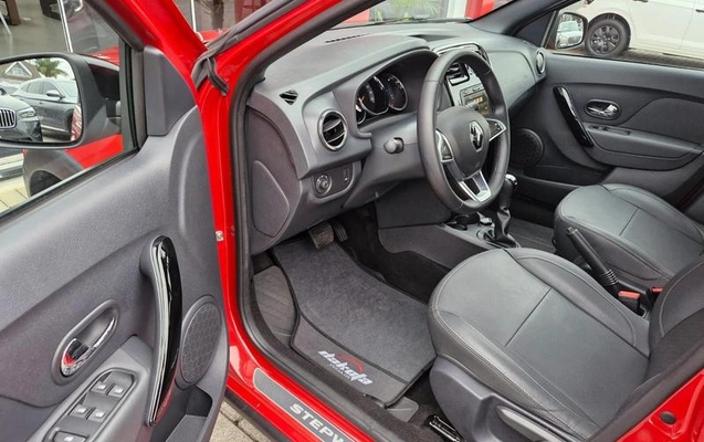 imagem-https://www.socarrao.com.br/sc-vehicle-images-prod/2224607/1789493666879-8200657_0_B_199c696761.jpeg