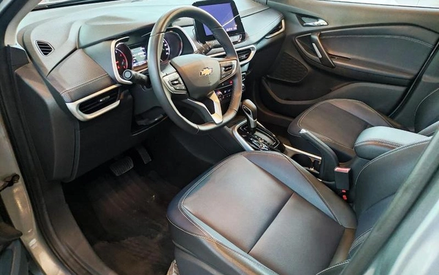 imagem-https://www.socarrao.com.br/sc-vehicle-images-prod/2225188/1787946259641-8174159_11_B_2a3c3104fd.jpeg