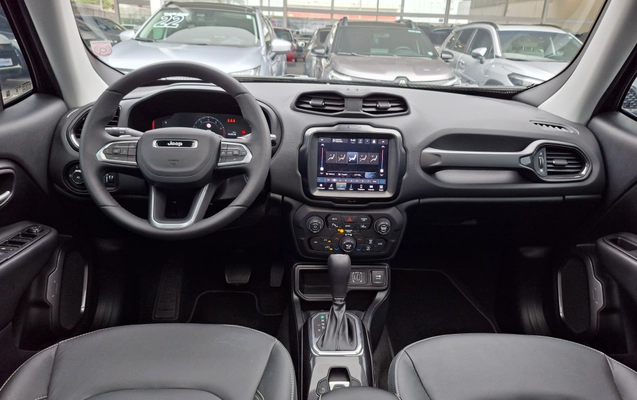 imagem-https://www.socarrao.com.br/sc-vehicle-images-prod/2225294/1789136700466-ffa1491d-9ded-4c40-95f2-4986017c77ce.jpg