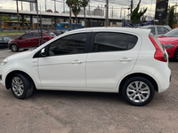 imagem-https://www.socarrao.com.br/sc-vehicle-images-prod/22253/1769988332078-7109393P_36735100_1764799369_8837_0.webp