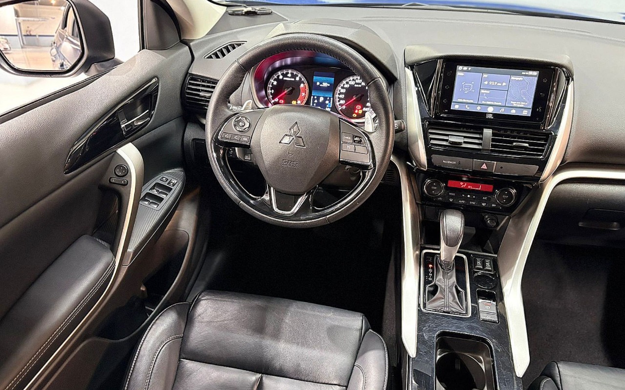 imagem-https://www.socarrao.com.br/sc-vehicle-images-prod/2225389/1781877397566-RUNMSVBTRSAgQ1JPU1MgIEhQRSAtIDIwMjQgLSBBWlVMIC0gU0VZNUExOCAoMTcpLmpwZw.jpg