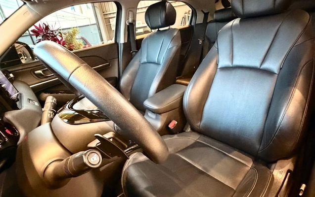 imagem-https://www.socarrao.com.br/sc-vehicle-images-prod/2225509/1788974785415-975902fb-9a8d-4607-bffb-7adba7e89e02.jpg
