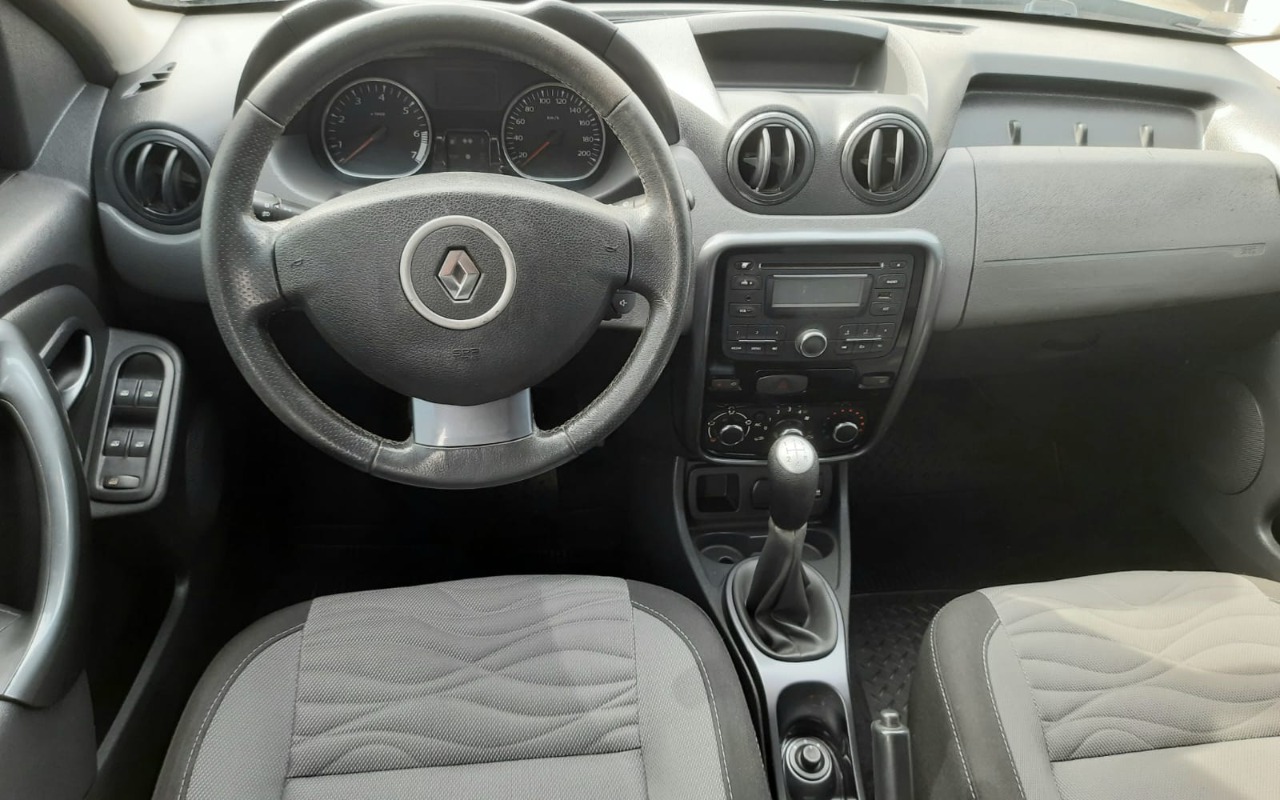 imagem-https://www.socarrao.com.br/sc-vehicle-images-prod/2225824/1781885037707-OC5qcGVn.jpeg