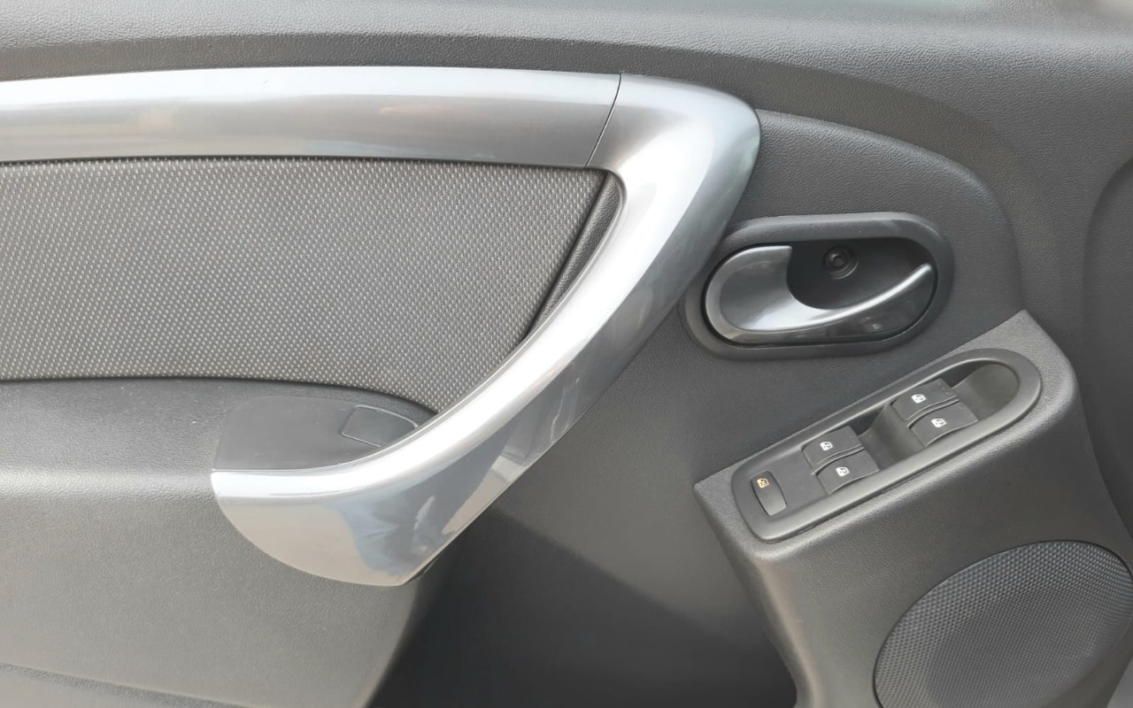 imagem-https://www.socarrao.com.br/sc-vehicle-images-prod/2225824/1781885037962-MTEuanBlZw.jpeg