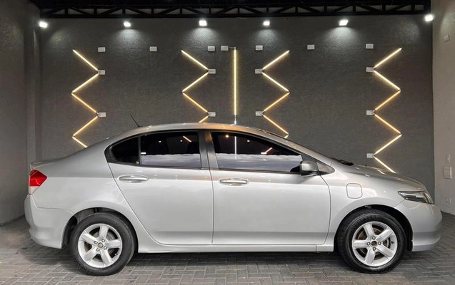 imagem-https://www.socarrao.com.br/sc-vehicle-images-prod/2226038/1787574071877-8109461_10_B_5005867fca.jpeg