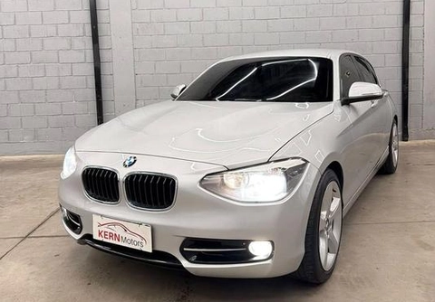 Bmw 118i 2.0 16V 136cv 3p 2013 Prata — foto 1 de 3