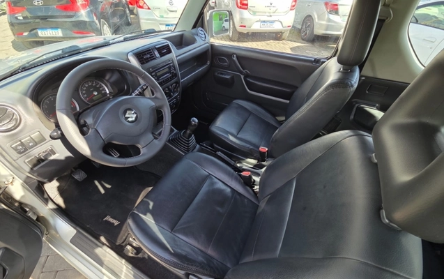 imagem-https://www.socarrao.com.br/sc-vehicle-images-prod/2227317/1787661655941-gNiyOOCBhJEOPWQjegHMihyZQX9UD1Vd.jpg