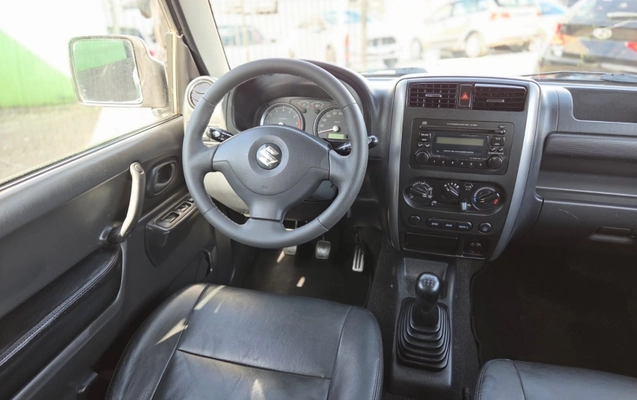 imagem-https://www.socarrao.com.br/sc-vehicle-images-prod/2227317/1787661655947-KmlNEGBFOkSLQy6tZ1fx8BhfCjSoeu8Q.jpg
