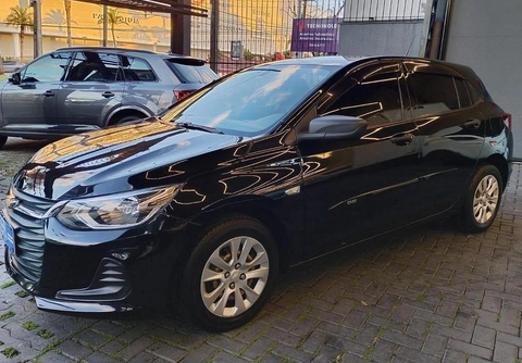 Chevrolet Onix 2022 Preto — foto 1 de 3