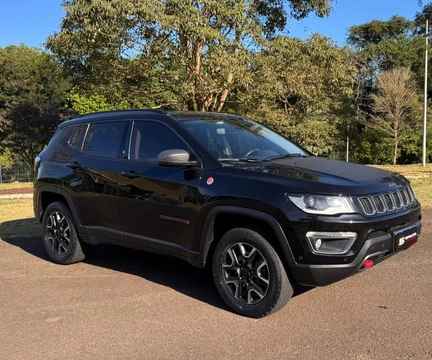 Jeep Compass 2021 Preto — foto 1 de 3