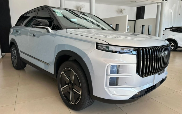 imagem-https://www.socarrao.com.br/sc-vehicle-images-prod/2230045/1781890422120-V2hhdHNBcHAgSW1hZ2UgMjAyNi0wNi0xOSBhdCAxNC4wMi40MyAoMykuanBlZw.jpeg