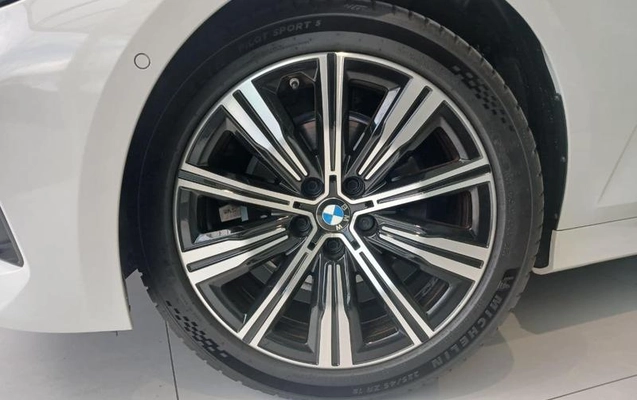 imagem-https://www.socarrao.com.br/sc-vehicle-images-prod/2230279/1791030840945-8203946_11_B_690b7f0942.jpeg