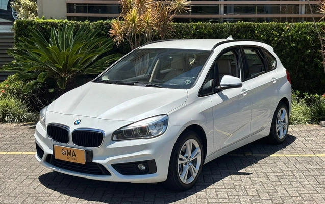 imagem-https://www.socarrao.com.br/sc-vehicle-images-prod/2230376/1790788760692-d783764b0b8c4f09b2286c8c8718a2e2_1765813089210.jpeg