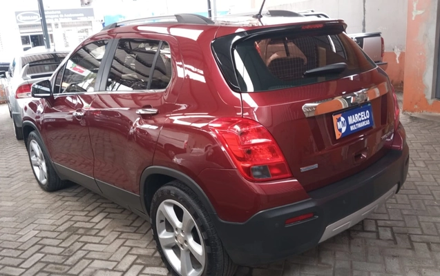 imagem-https://www.socarrao.com.br/sc-vehicle-images-prod/2230452/1781893292310-YmQ4YmYyZjUtZDk0NS00NzAyLWI4MTMtNDA2YjRkOTE2ZjY5LmpwZw.jpg