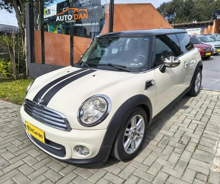 Mini COOPER 1.6 Mec. 2011 Branco — foto 1 de 3