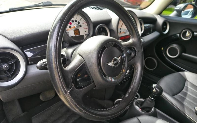 imagem-https://www.socarrao.com.br/sc-vehicle-images-prod/2230485/1786627023545-8202892_4_B_3b112050c1.jpeg