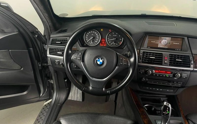 imagem-https://www.socarrao.com.br/sc-vehicle-images-prod/2230516/1788182221411-8204170_18_B_189544cc68.jpeg