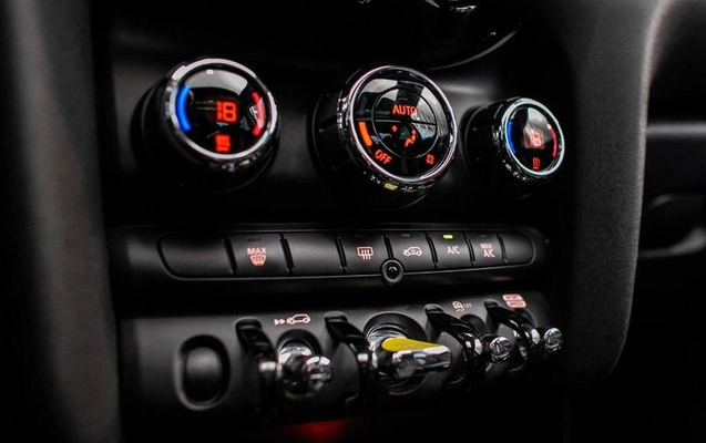 imagem-https://www.socarrao.com.br/sc-vehicle-images-prod/2230788/1782842777485-8204367_14_B_f2639b2ba2.jpeg