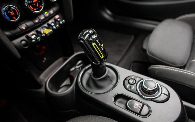 imagem-https://www.socarrao.com.br/sc-vehicle-images-prod/2230788/1782842777487-8204367_21_B_d5f142aa9c.jpeg