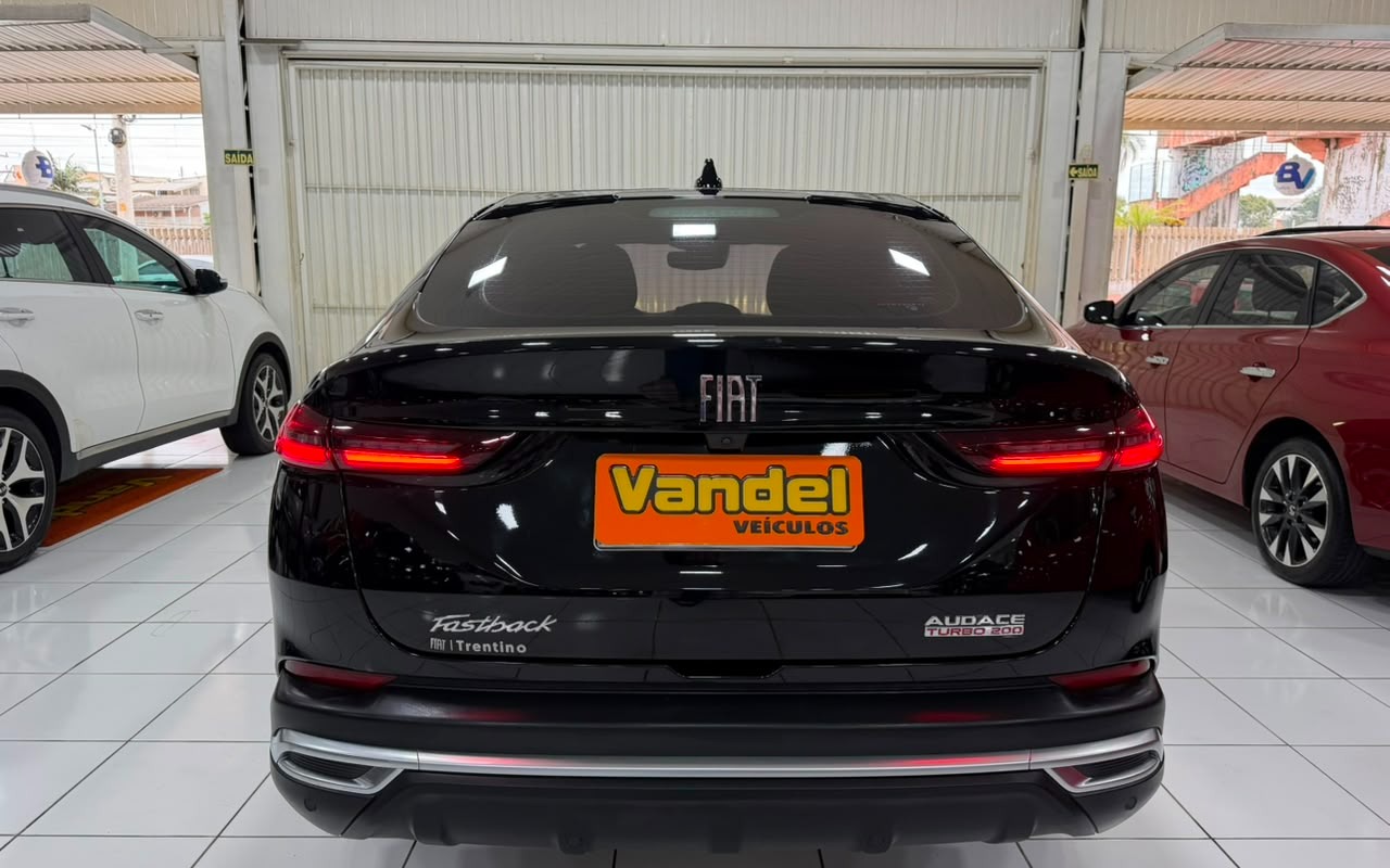 imagem-https://www.socarrao.com.br/sc-vehicle-images-prod/2230890/1781895906018-V2hhdHNBcHAgSW1hZ2UgMjAyNi0wNi0xOSBhdCAxNS4zNy41MyAoMikuanBlZw.jpeg
