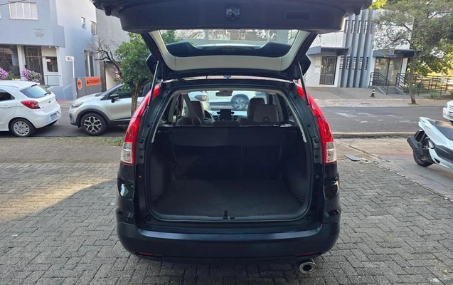 imagem-https://www.socarrao.com.br/sc-vehicle-images-prod/2230980/1788622150272-8164146_7_B_80d85bb779.jpeg