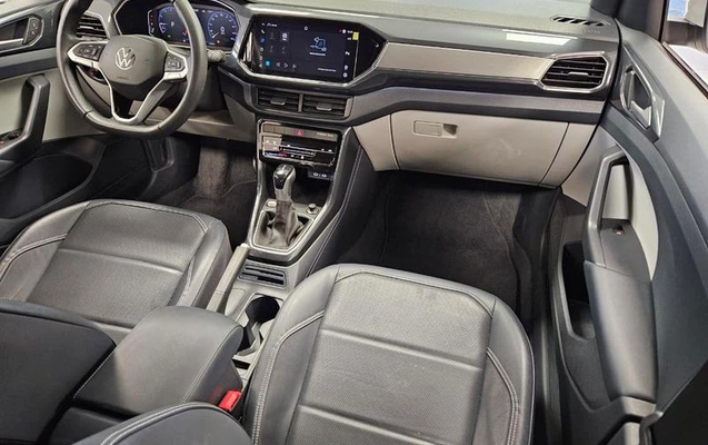 imagem-https://www.socarrao.com.br/sc-vehicle-images-prod/2231168/1783023337901-8204675_0_B_575dda6e56.jpeg