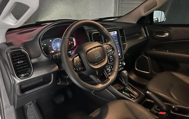imagem-https://www.socarrao.com.br/sc-vehicle-images-prod/22313/1788990140075-7597704_8_B_de7ae778f8.jpeg