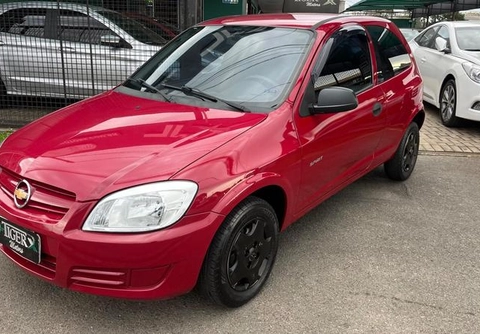 Chevrolet Celta 2011 Vermelho — foto 1 de 3