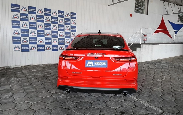 imagem-https://www.socarrao.com.br/sc-vehicle-images-prod/2231598/1788364473875-6a031b3f-3c57-4fbe-b8d0-590e0898274520260619163908.jpeg
