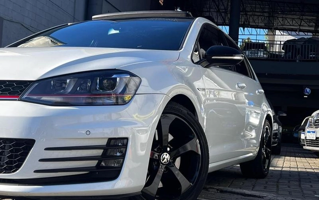 imagem-https://www.socarrao.com.br/sc-vehicle-images-prod/2231804/1792173388079-8204963_5_B_4f80aeeace.jpeg