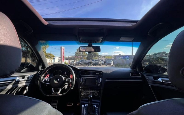 imagem-https://www.socarrao.com.br/sc-vehicle-images-prod/2231804/1792173388100-8204963_0_B_fe0e037bcd.jpeg