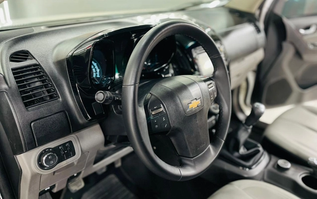 imagem-https://www.socarrao.com.br/sc-vehicle-images-prod/2231809/1787662125676-003_40eec0dbc84d904f744550bfbbf02d6f.jpeg