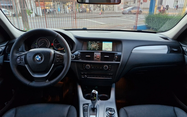 imagem-https://www.socarrao.com.br/sc-vehicle-images-prod/2231887/1788185728522-TsNHyP2yx5q3XNQj5dFL4lpx4SSWjNB7.jpg