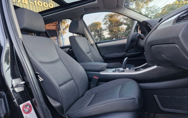 imagem-https://www.socarrao.com.br/sc-vehicle-images-prod/2231887/1788185728550-8F1QkdcM80VVDAaMwtUuAYLIF4COFpZt.jpg
